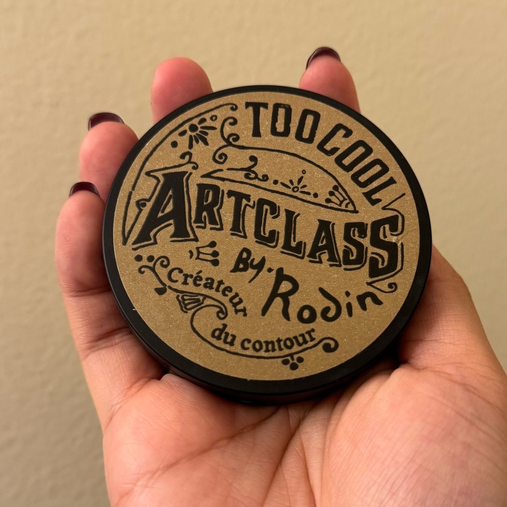 Art Class by Rodin Too Cool for School Korean Contour Palette